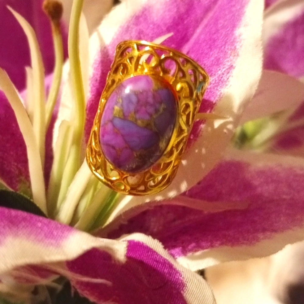 Gold ring with purple turquoise 1in stone
